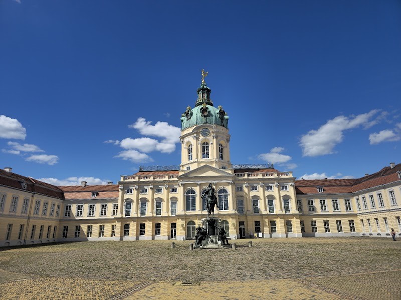 Charlottenburg Palace & Elegance