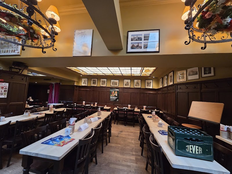 Brewery Tour & Kölsch Altstadt Crawl - 3