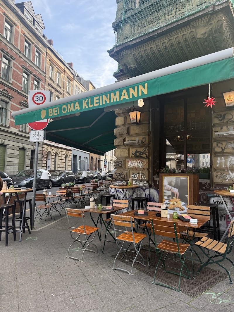 Chocolate Museum & Old Town Wander - 3