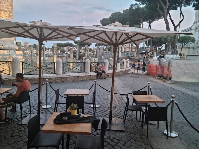 Gladiator School & Colosseum - 3