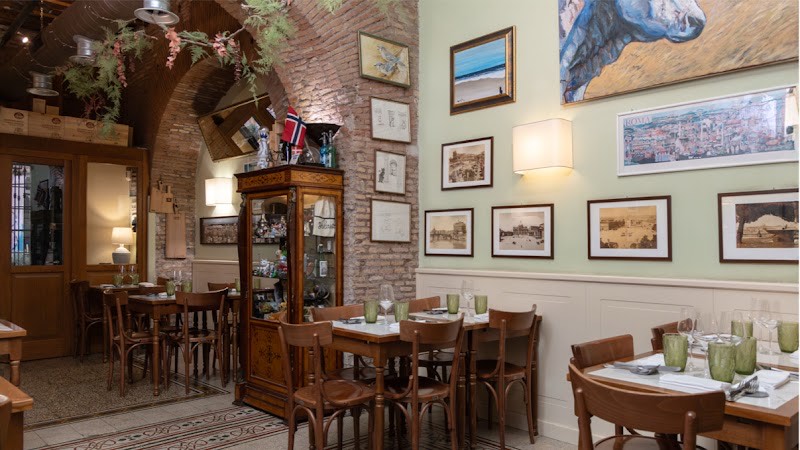 Monti Wine & Wander - 3